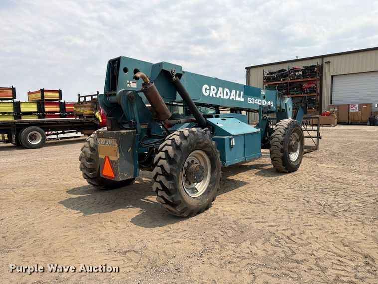 image for item FM7558 2004 Gradall 534D-10 telehandler