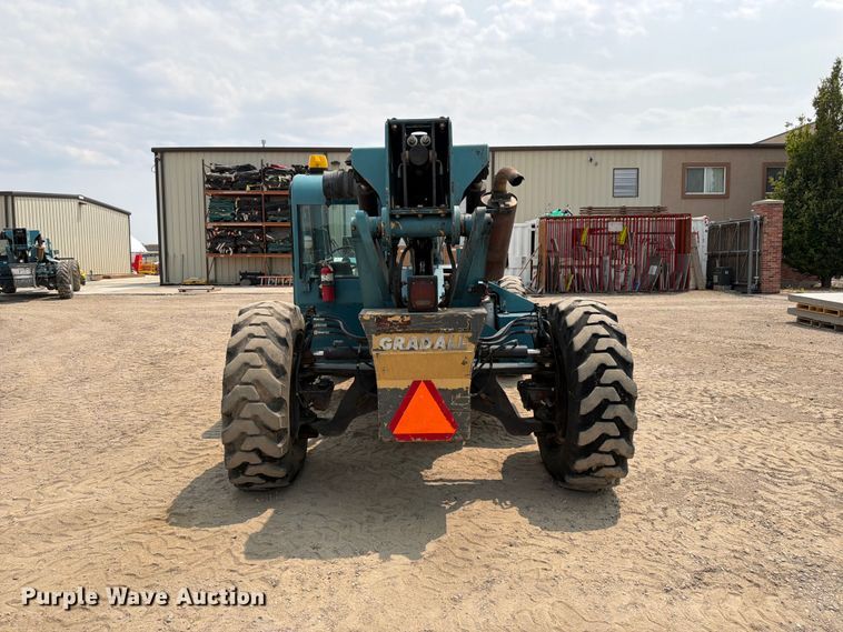 image for item FM7558 2004 Gradall 534D-10 telehandler