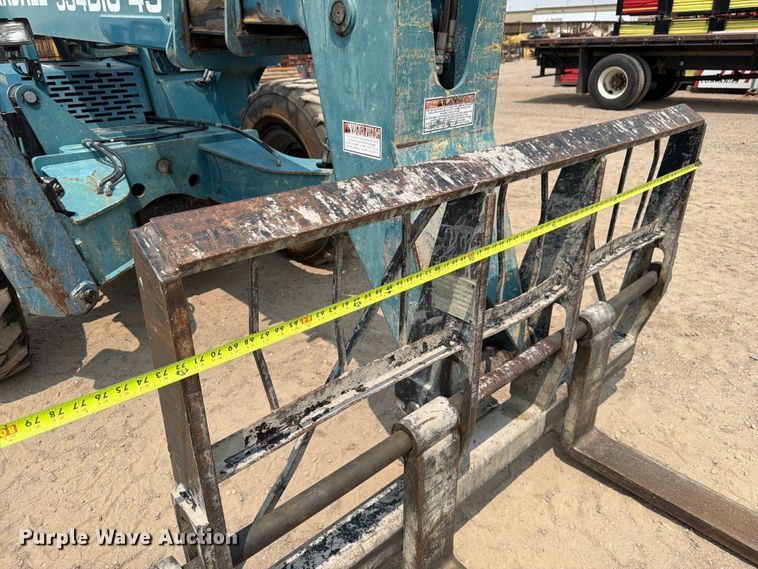 image for item FM7558 2004 Gradall 534D-10 telehandler