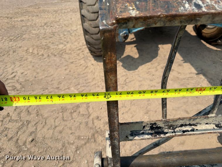 image for item FM7558 2004 Gradall 534D-10 telehandler