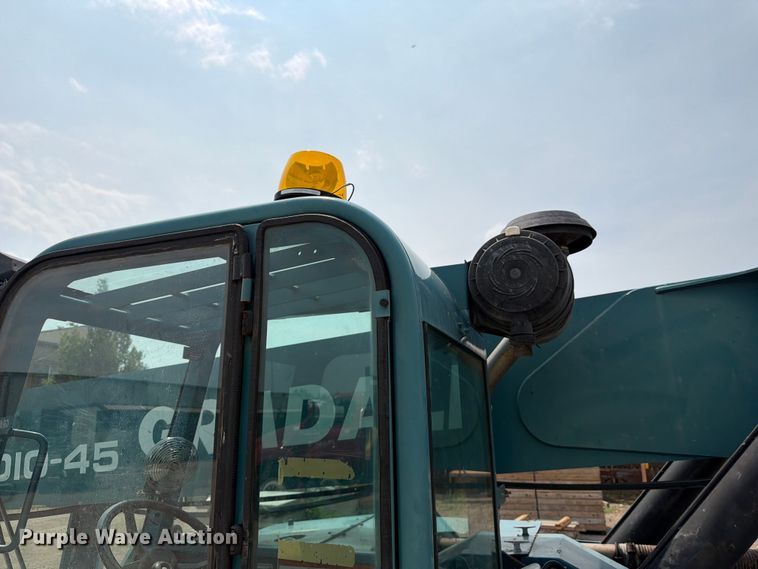 image for item FM7558 2004 Gradall 534D-10 telehandler