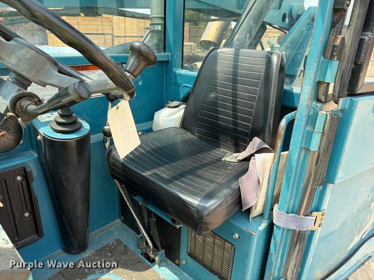 image for item FM7558 2004 Gradall 534D-10 telehandler