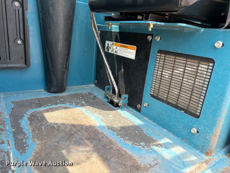 image for item FM7558 2004 Gradall 534D-10 telehandler