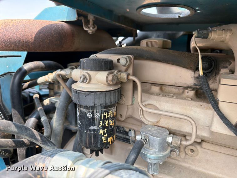 image for item FM7558 2004 Gradall 534D-10 telehandler