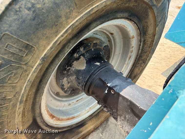 image for item FM7558 2004 Gradall 534D-10 telehandler