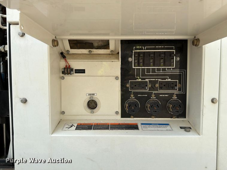 image for item FM7559 2018 Multiquip DH-04801 generator