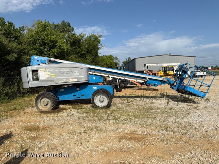 image for item FN2006 2014 Genie S-60X boom lift