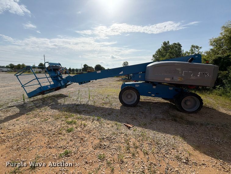 image for item FN2006 2014 Genie S-60X boom lift