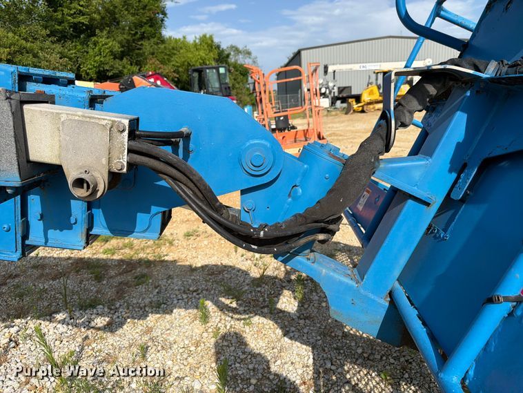 image for item FN2006 2014 Genie S-60X boom lift