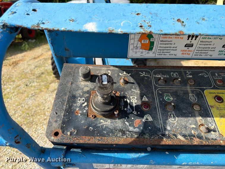 image for item FN2006 2014 Genie S-60X boom lift