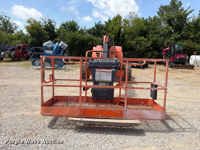 image for item FN2007 2014 JLG 600AJ boom lift