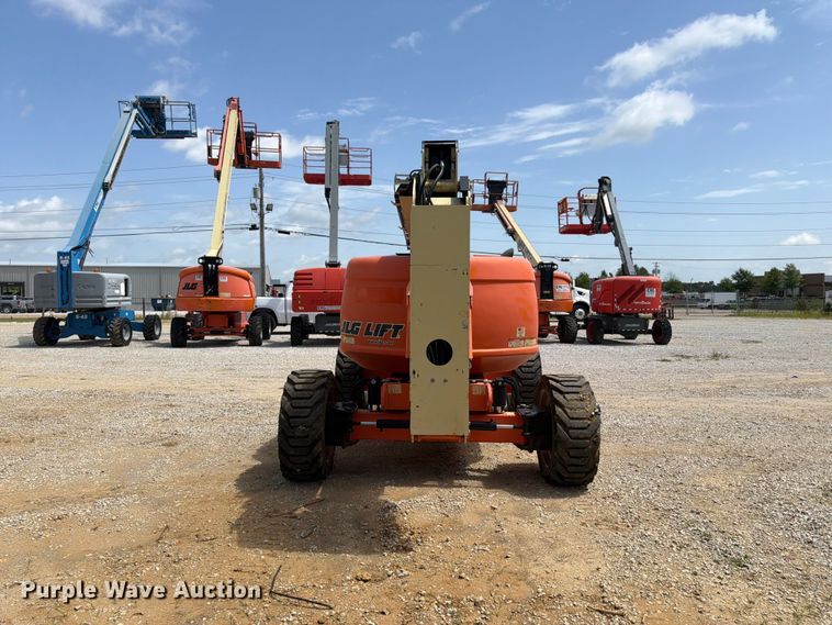 image for item FN2007 2014 JLG 600AJ boom lift