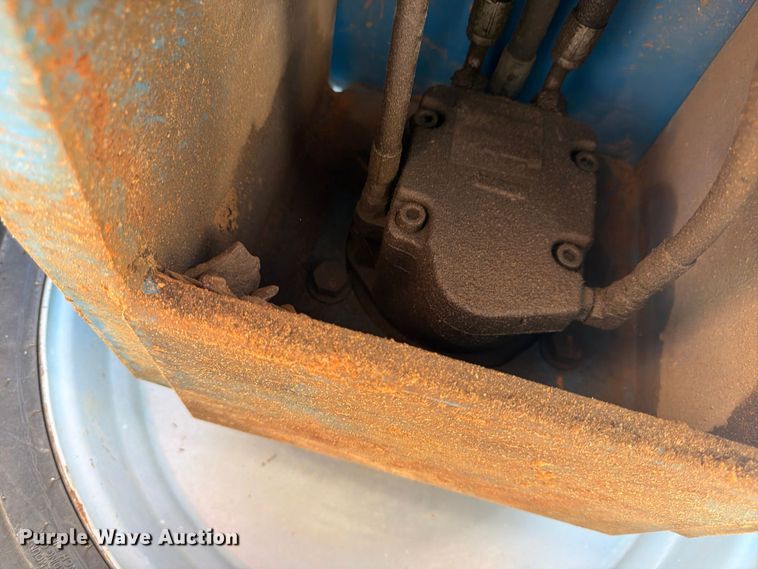 image for item FN2009 2013 Genie Z60 boom lift