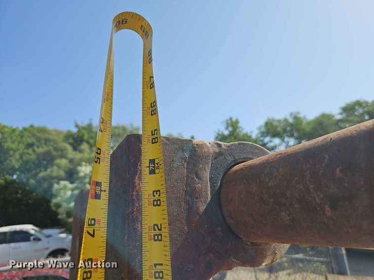image for item FN5726 (2) sets of loader bucket forks