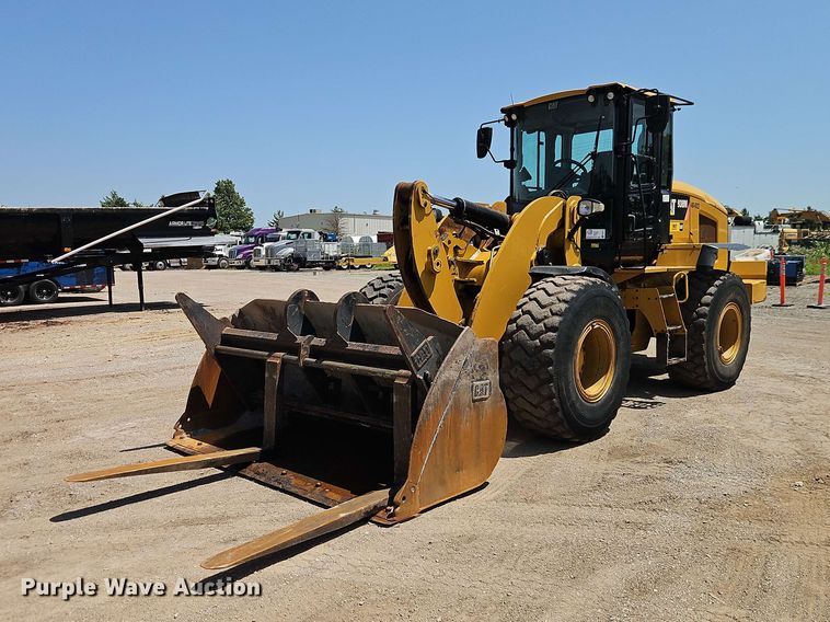 image for item FN5727 2015 Caterpillar 938M wheel loader