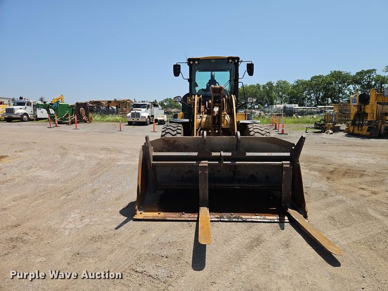 image for item FN5727 2015 Caterpillar 938M wheel loader