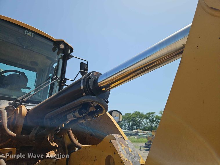 image for item FN5727 2015 Caterpillar 938M wheel loader