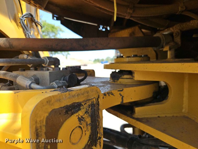 image for item FN5727 2015 Caterpillar 938M wheel loader