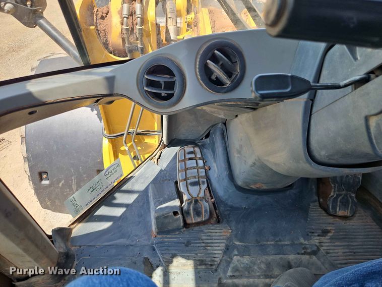 image for item FN5727 2015 Caterpillar 938M wheel loader