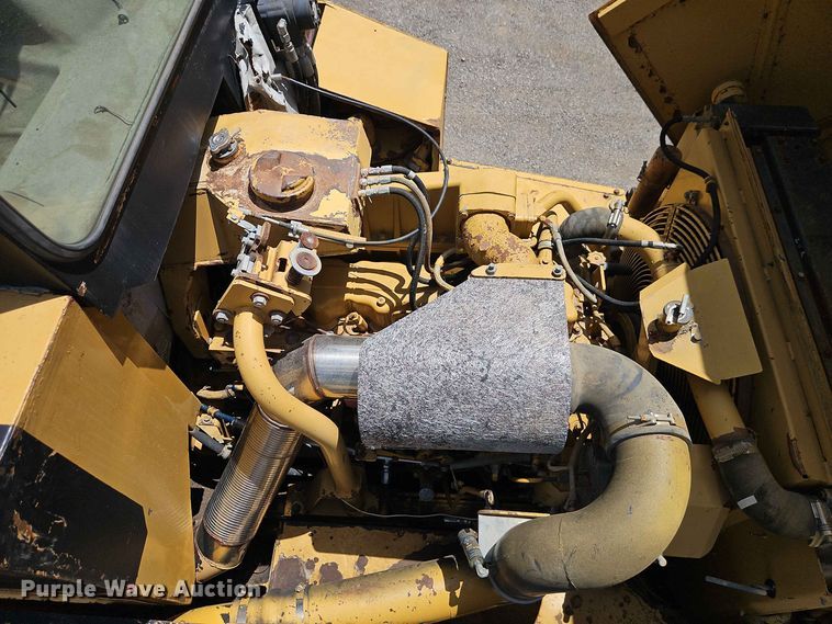 image for item FN5728 1998 Caterpillar D300E articulated haul truck