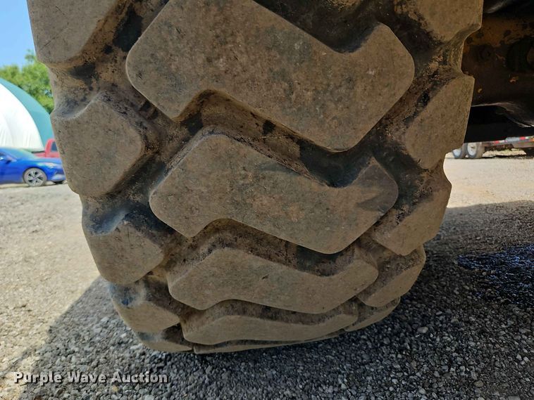 image for item FN5728 1998 Caterpillar D300E articulated haul truck
