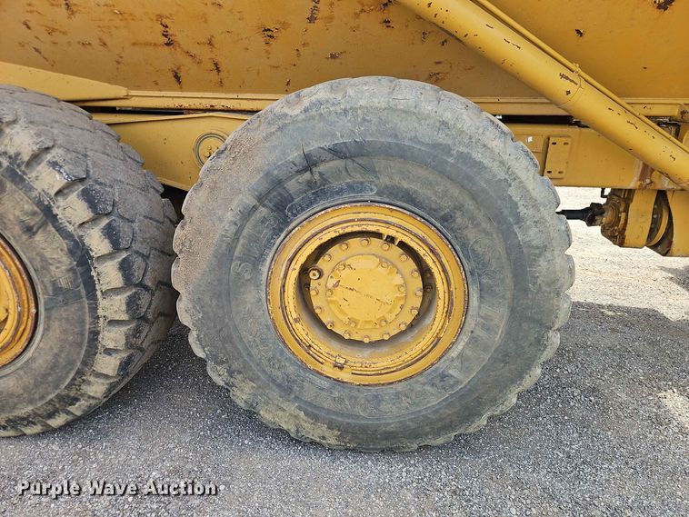 image for item FN5728 1998 Caterpillar D300E articulated haul truck