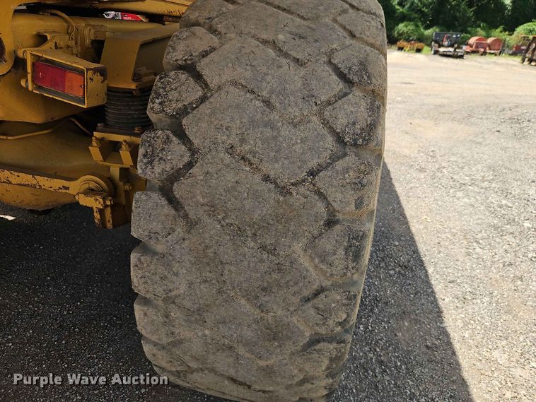 image for item FN5728 1998 Caterpillar D300E articulated haul truck