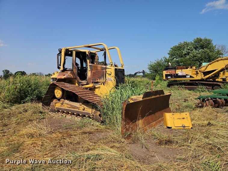 image for item FN5729 2007 Caterpillar D6N LGP dozer