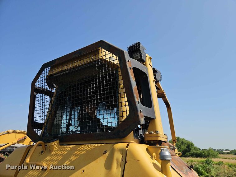 image for item FN5729 2007 Caterpillar D6N LGP dozer