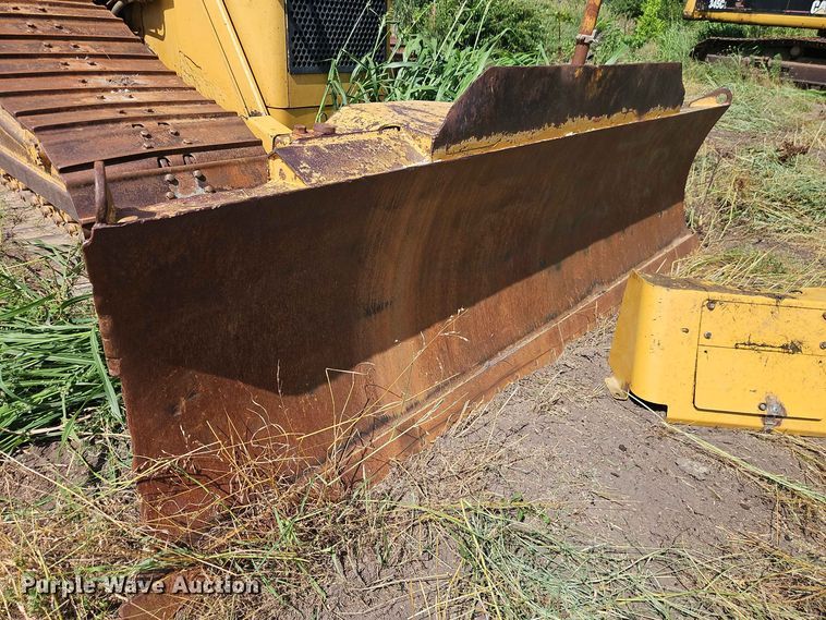 image for item FN5729 2007 Caterpillar D6N LGP dozer