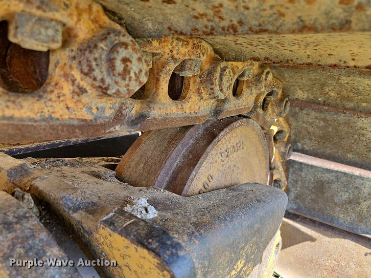 image for item FN5729 2007 Caterpillar D6N LGP dozer