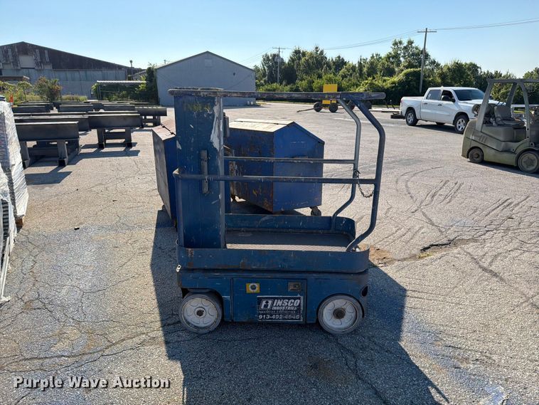image for item FN5741 Upright, Inc 65400-001 scissor lift