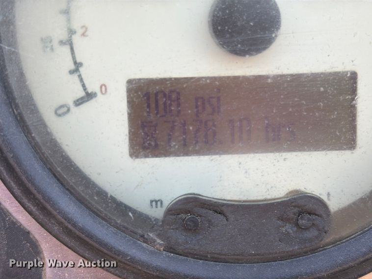image for item FN5742 Sullair 900HAF air compressor