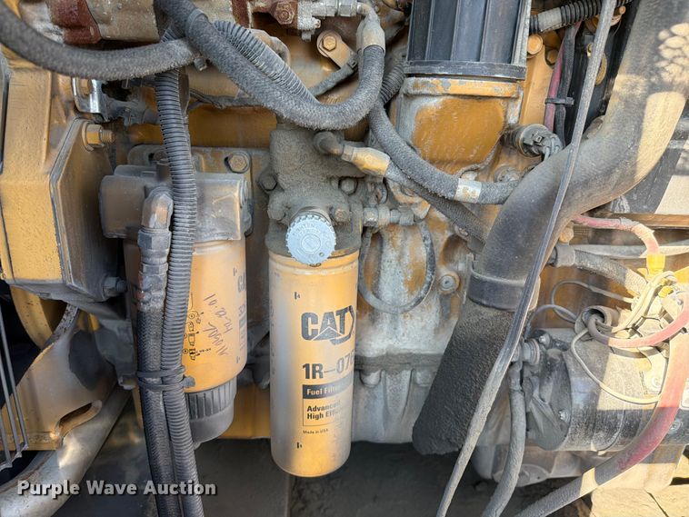 image for item FN5742 Sullair 900HAF air compressor