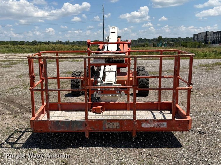 image for item FN5745 2005 Snorkel TR42 DZ boom lift