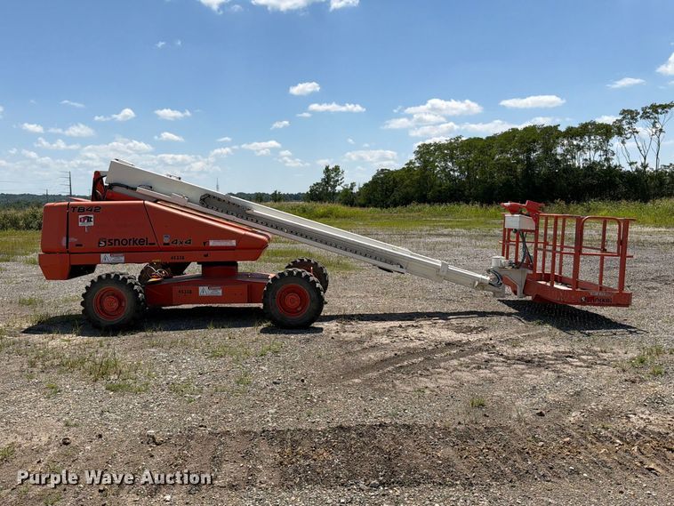 image for item FN5745 2005 Snorkel TR42 DZ boom lift