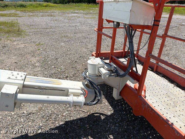 image for item FN5745 2005 Snorkel TR42 DZ boom lift