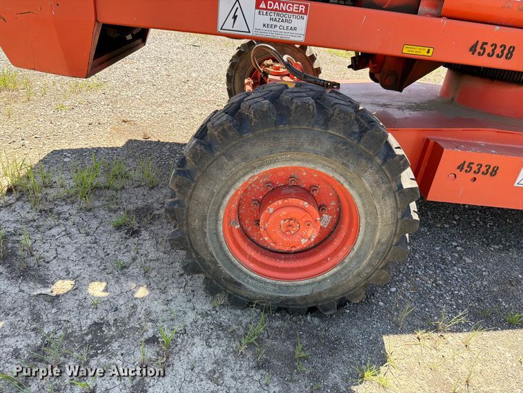 image for item FN5745 2005 Snorkel TR42 DZ boom lift