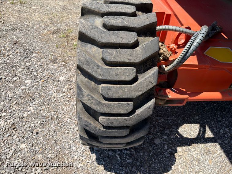 image for item FN5745 2005 Snorkel TR42 DZ boom lift
