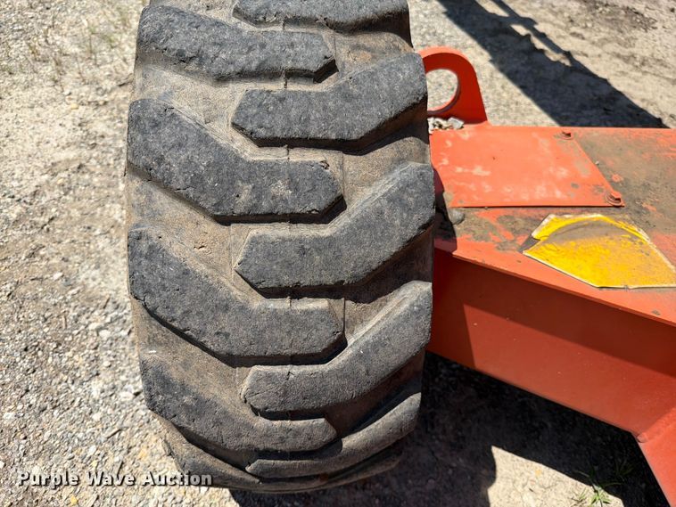 image for item FN5745 2005 Snorkel TR42 DZ boom lift