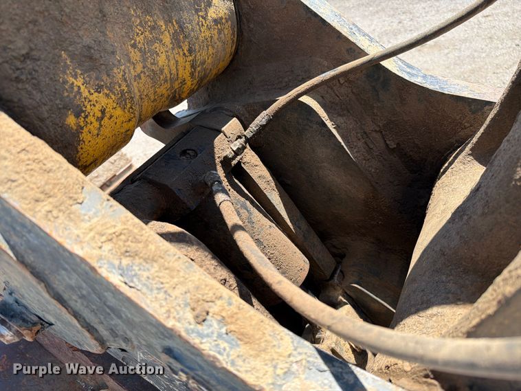 image for item FN5746 2008 Komatsu PC400LC-8 excavator