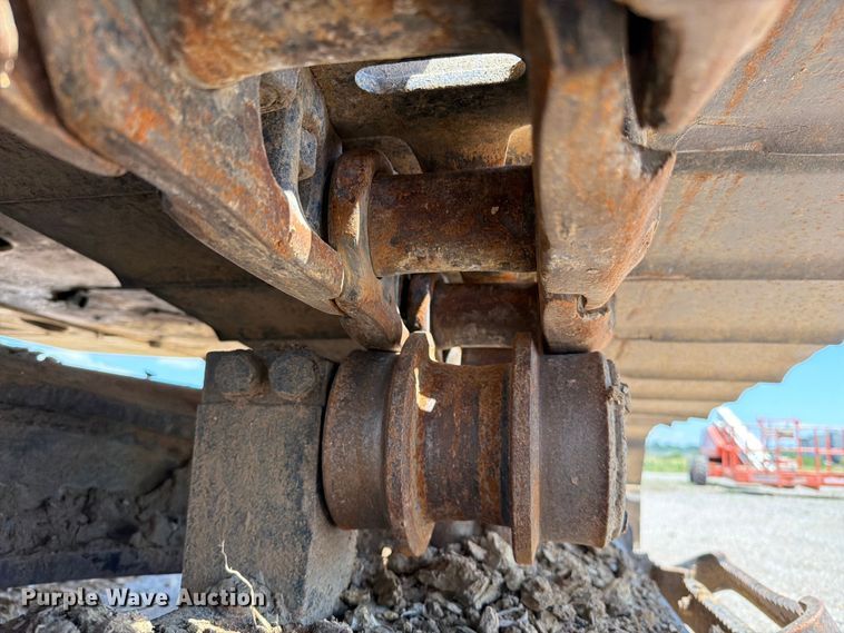image for item FN5746 2008 Komatsu PC400LC-8 excavator