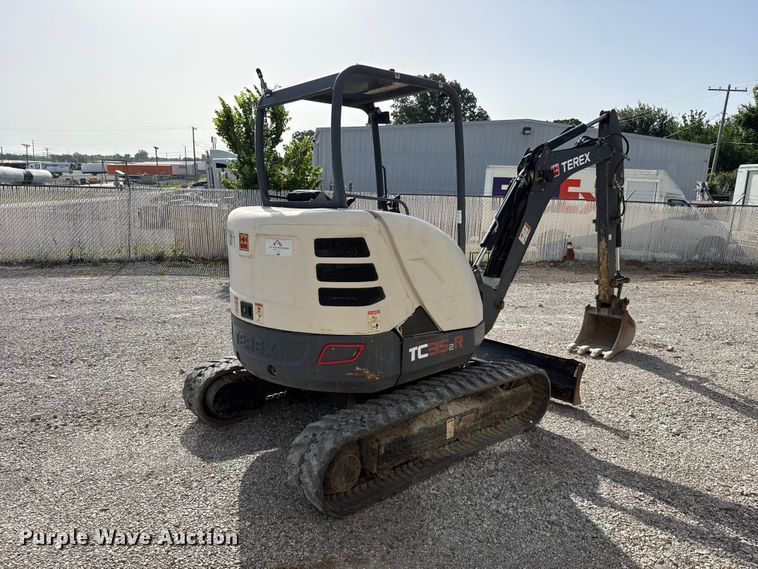 image for item FO4501 Terex TC352R mini excavator