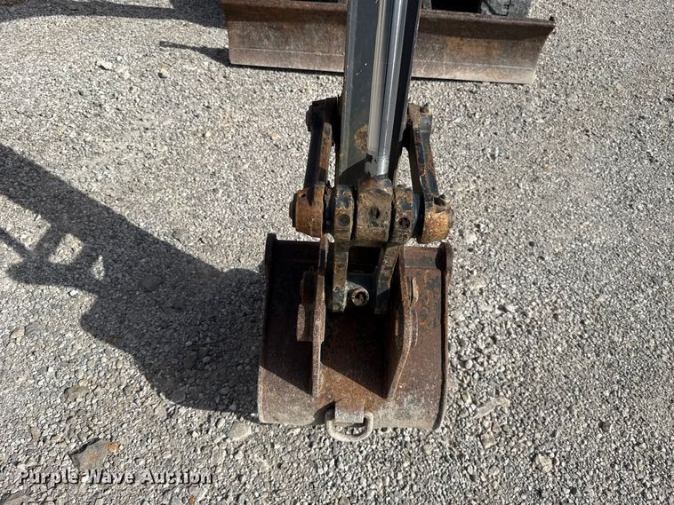 image for item FO4501 Terex TC352R mini excavator