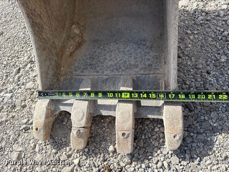 image for item FO4501 Terex TC352R mini excavator