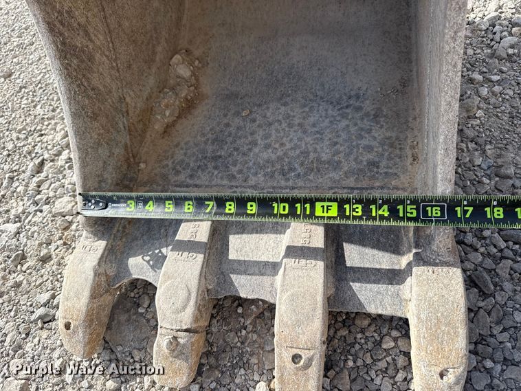 image for item FO4501 Terex TC352R mini excavator