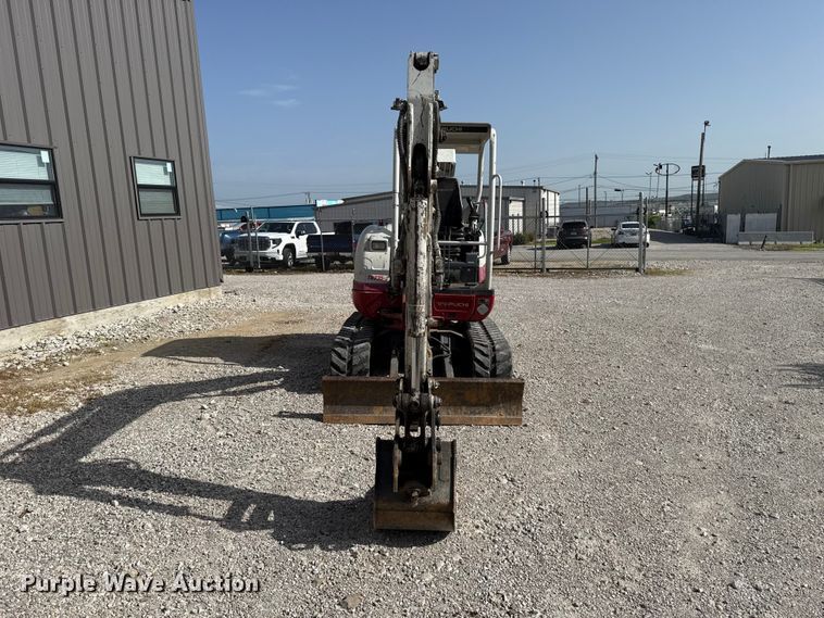 image for item FO4502 Takeuchi TB235-2 mini excavator