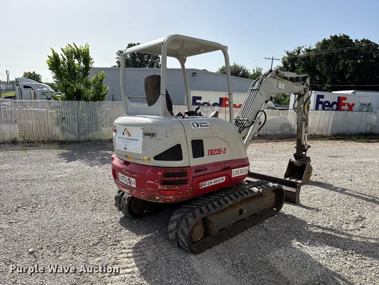 image for item FO4502 Takeuchi TB235-2 mini excavator