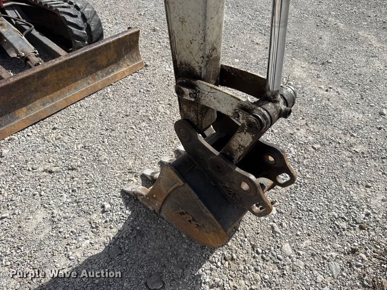 image for item FO4502 Takeuchi TB235-2 mini excavator