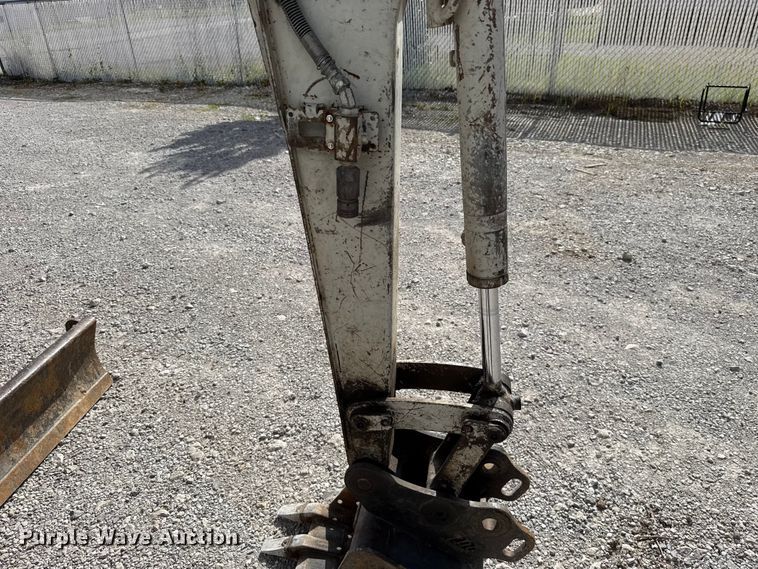 image for item FO4502 Takeuchi TB235-2 mini excavator